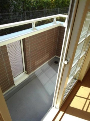 ＳＵＮ　ＳＱＵＡＲＥ新地　Ａのバルコニー