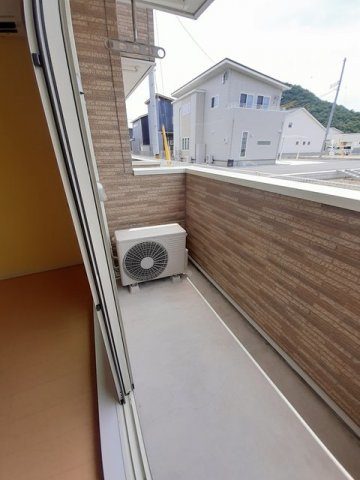 クリスタル　Ｅのバルコニー