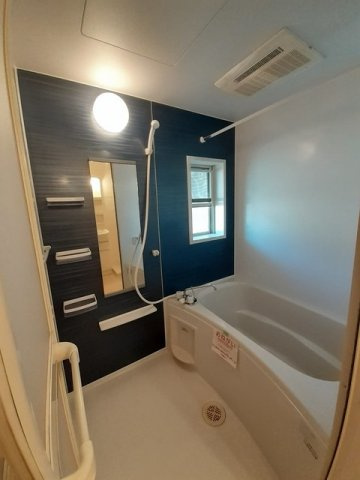 フォンモンターニュⅡＣの浴室