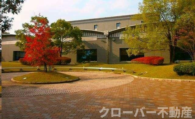 グローヴ・ガーデンⅡの周辺|県立図書館さんまで1200m