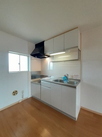 ニューシティー八栗口Ｂのキッチン