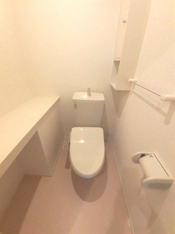 ワイズＫＭ　Ⅱのトイレ