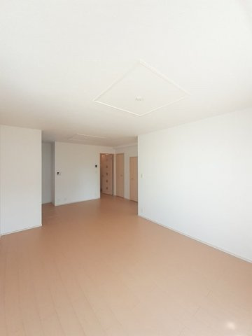 ル　パシフィックの居間・リビング