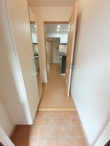 ジュネスＭ　Ⅲの玄関