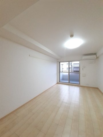 モア　ドリームの内装