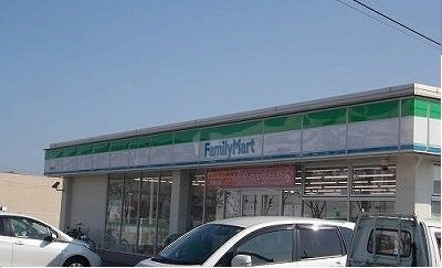 グローヴ・ガーデンⅣの周辺|ファミリーマートさんまで1000m