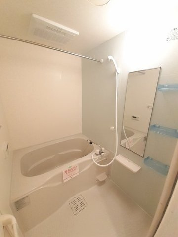 ルース　デラ　プレッソ　Ⅱの浴室