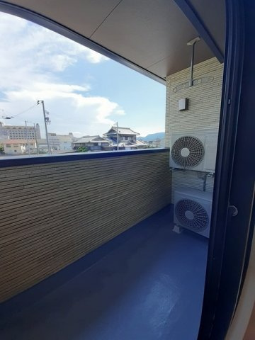 カメリア郷東Ｃのバルコニー