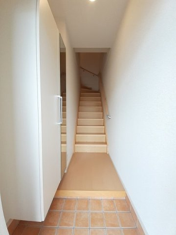 オルソ・グランデ元山　Ｂの玄関
