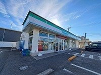 プランドール松縄の周辺|ファミリーマートレインボ店さんまで190m