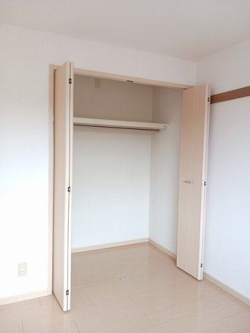 ニューエルディム裕Ⅱの収納