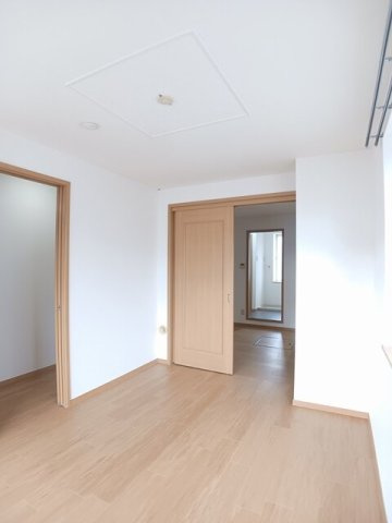 リーヴメゾン北館　Ｄの居間・リビング