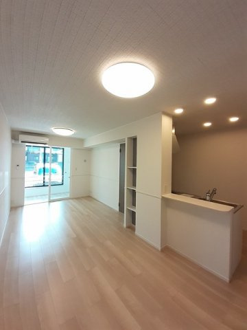 カメリア郷東Ｄの居間・リビング