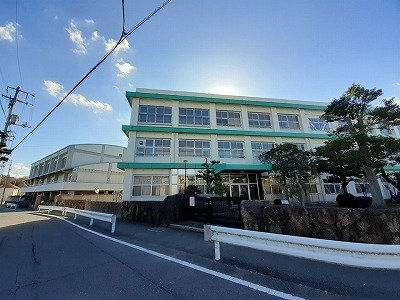グランディール堀越　ⅡＢの周辺|高松市立牟礼小学校さんまで750m