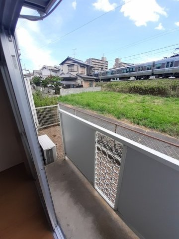 エルディム川西のバルコニー