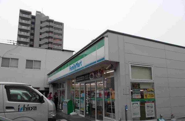 グレース栗林の周辺|ファミリーマート藤塚店さんまで290m