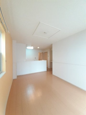 Ｐｏｒｔｅ　Ｒｅｇａｌｏ　Ⅱの居間・リビング