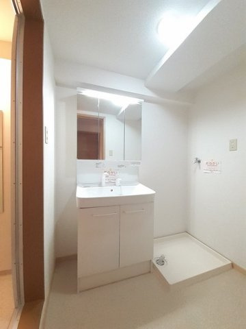 アメニティ屋島の洗面所