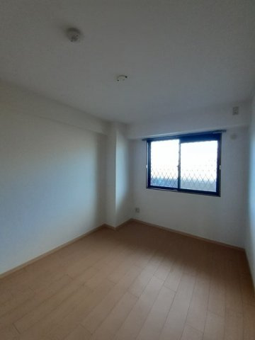 アメニティ屋島の居間・リビング