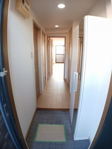 アメニティ屋島の玄関