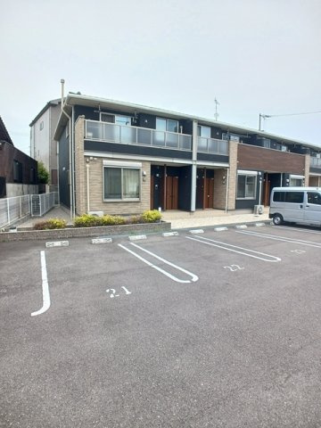 Ｓキャメロン　Ⅱの駐車場