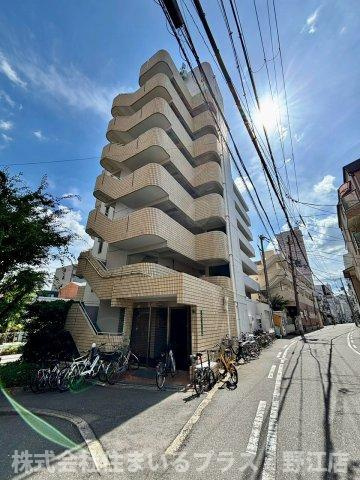 アヴェール京橋の外観
