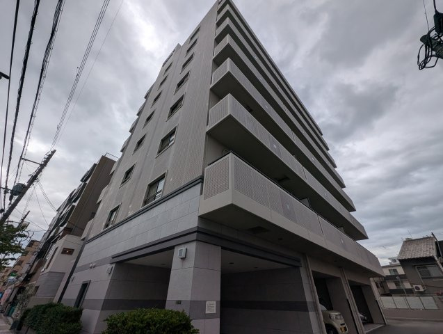 藤和シティホームズ上新庄駅前の外観