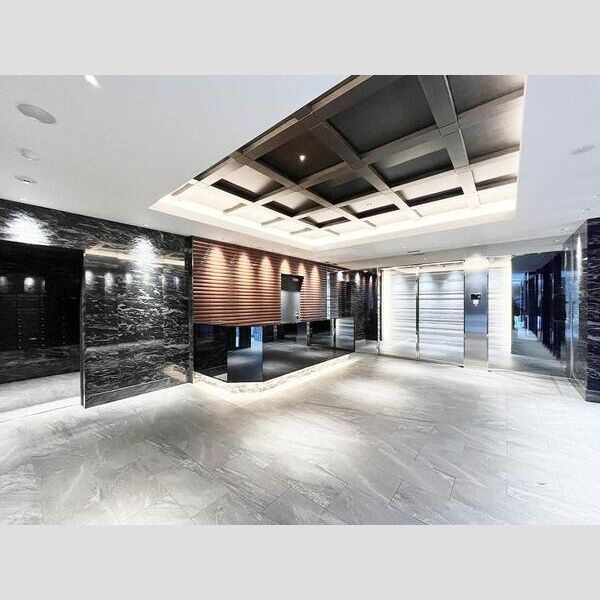 S-RESIDENCE新大阪Rishのロビー