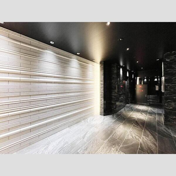 S-RESIDENCE新大阪Rishのロビー