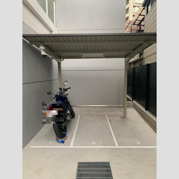 S-RESIDENCE大阪九条Northの駐車場