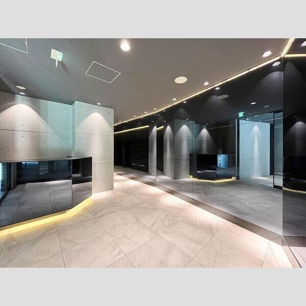 S-RESIDENCE南堀江のロビー