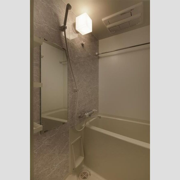 S-RESIDENCE新大阪WESTの浴室