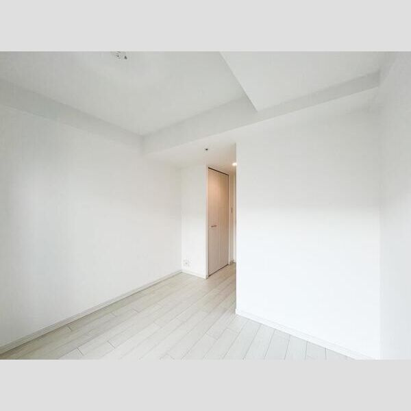 S-RESIDENCE新大阪WESTの居間・リビング