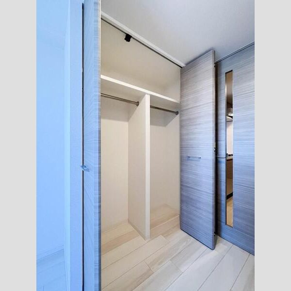 S-RESIDENCE新大阪WESTの収納