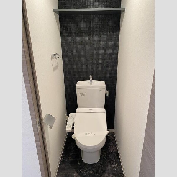 S-RESIDENCE新大阪WESTのトイレ