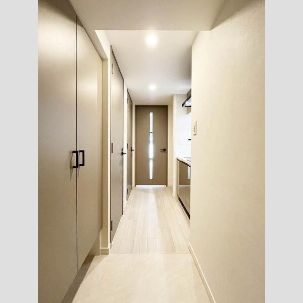 S-RESIDENCE阿波座bouncyの玄関