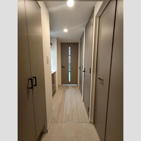 S-RESIDENCE阿波座bouncyの玄関