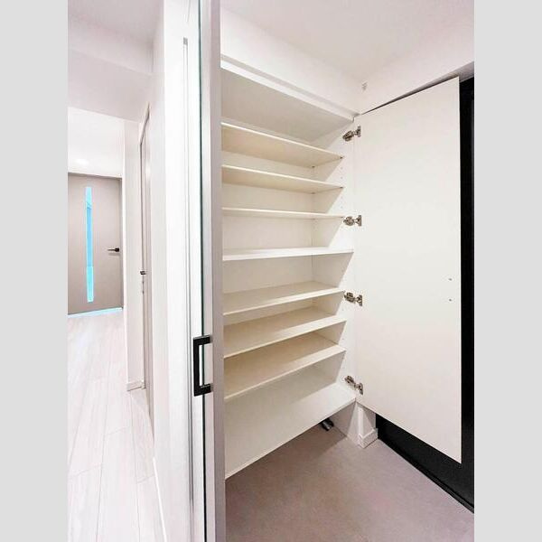 S-RESIDENCE阿波座bouncyの収納