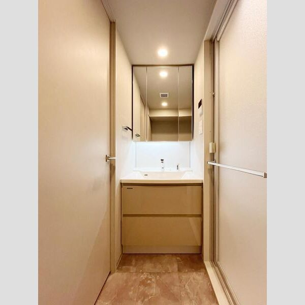 S-RESIDENCE福島diverseの洗面所