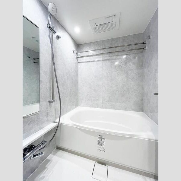 S-RESIDENCE福島diverseの浴室