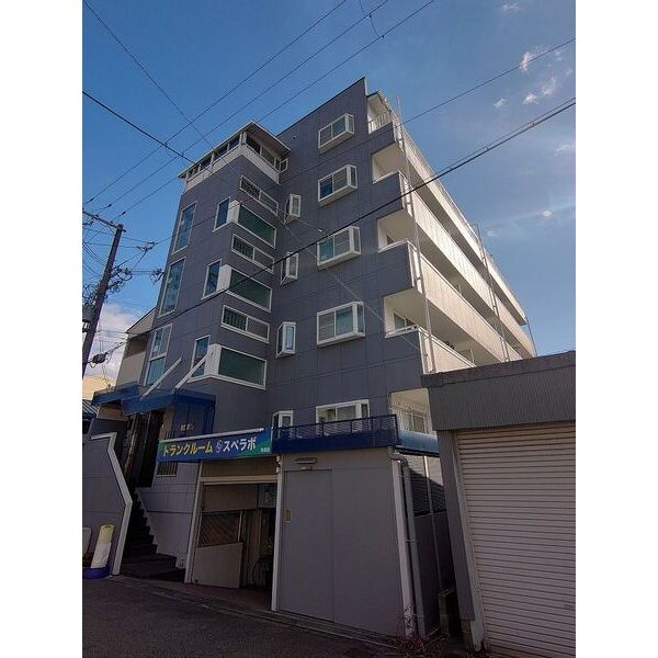 プレシャス長居の外観