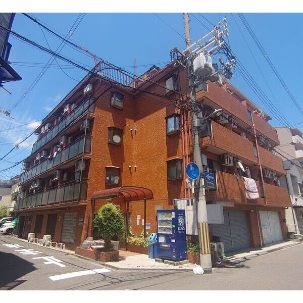 サンライト上新庄の外観