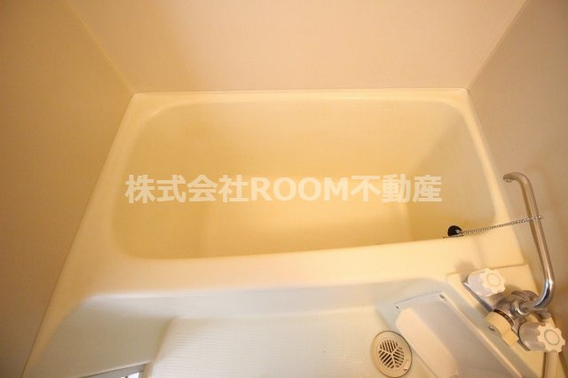 メイプルコート広原の浴室|きれいなお風呂です