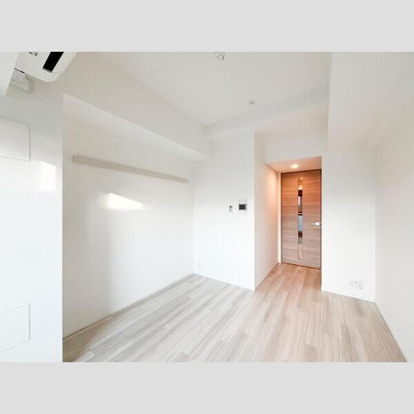 S-RESIDENCE福島玉川Tresの居間・リビング