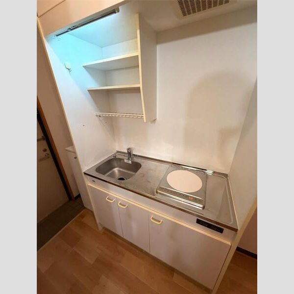 清水728ハイツのキッチン
