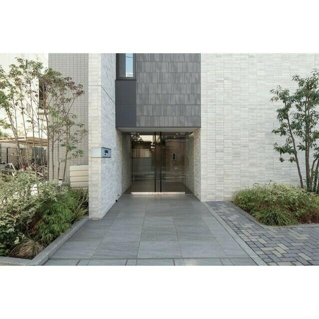 ＢｌｕＲｏｃｋ大鳥居のエントランス