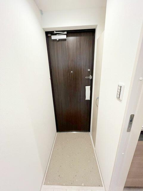 デュオメゾン渋谷笹塚(デュオメゾンシブヤササヅカ)の玄関