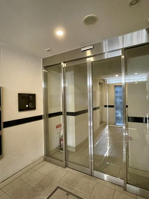 ユニーブル田端新町のロビー