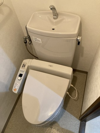 ドムス東梅田のトイレ