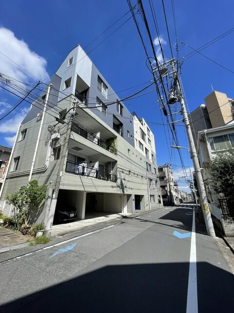 第10朝日ビルの外観